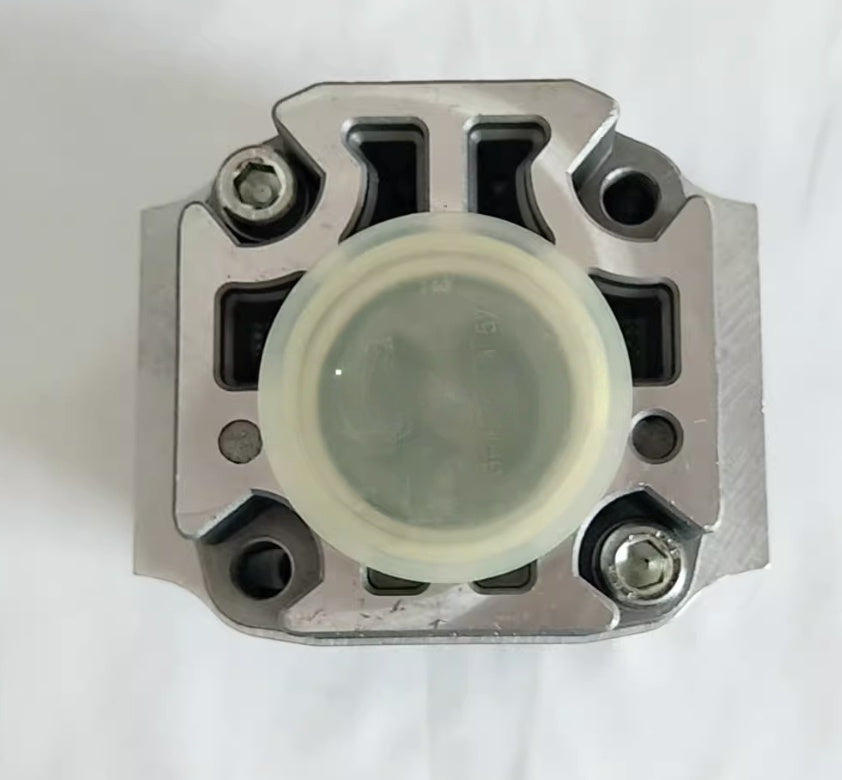 0009812105 Hydraulic Pump Genuine New